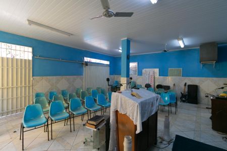 Casa à venda com 204m², 3 quartos e 2 vagas Casa à venda com 204m², 3 quartos e 2 vagasGaragem