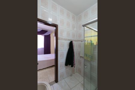 Casa à venda com 204m², 3 quartos e 2 vagas Casa à venda com 204m², 3 quartos e 2 vagasBanheiro Suite