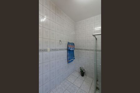 Casa à venda com 204m², 3 quartos e 2 vagas Casa à venda com 204m², 3 quartos e 2 vagasBanheiro Social