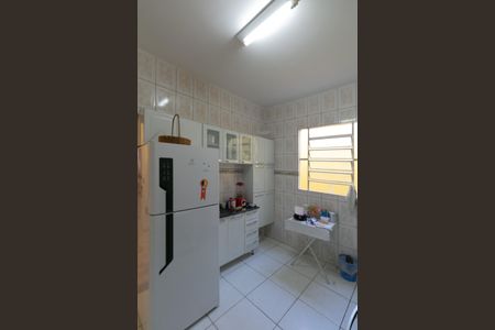 Casa à venda com 204m², 3 quartos e 2 vagas Casa à venda com 204m², 3 quartos e 2 vagasCozinha