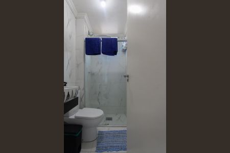 Apartamento à venda com 70m², 2 quartos e 1 vaga Apartamento à venda com 70m², 2 quartos e 1 vagaBanheiro