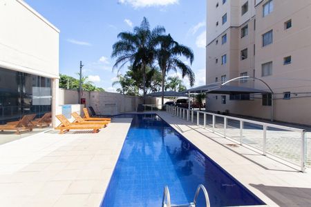 Apartamento à venda com 70m², 2 quartos e 1 vaga Apartamento à venda com 70m², 2 quartos e 1 vagaÁrea comum - Piscina