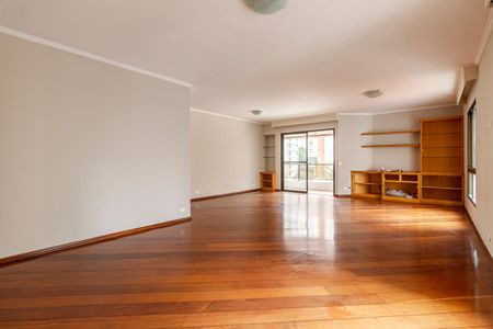 Apartamento à venda com 188m², 4 quartos e 3 vagas Apartamento à venda com 188m², 4 quartos e 3 vagasSala