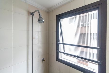Apartamento à venda com 188m², 4 quartos e 3 vagas Apartamento à venda com 188m², 4 quartos e 3 vagasBanheiro Social