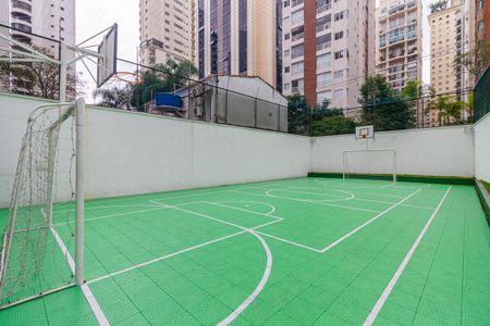 Apartamento à venda com 188m², 4 quartos e 3 vagas Apartamento à venda com 188m², 4 quartos e 3 vagasÁrea comum - Quadra