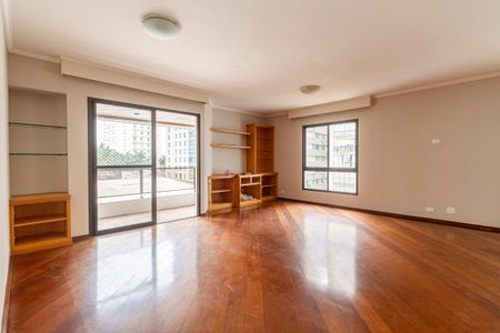 Apartamento à venda com 188m², 4 quartos e 3 vagas Apartamento à venda com 188m², 4 quartos e 3 vagasSala