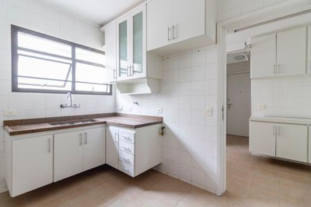 Apartamento à venda com 188m², 4 quartos e 3 vagas Apartamento à venda com 188m², 4 quartos e 3 vagasCozinha