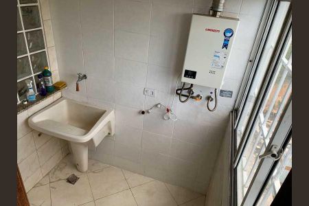 Apartamento à venda com 77m², 2 quartos e 1 vaga