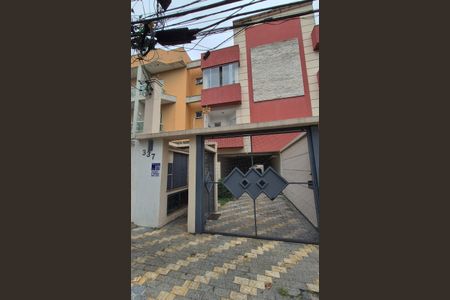 Apartamento à venda com 73m², 2 quartos e 2 vagas Apartamento à venda com 73m², 2 quartos e 2 vagasFachada e placa