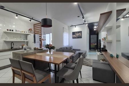 Apartamento à venda com 73m², 2 quartos e 2 vagas Apartamento à venda com 73m², 2 quartos e 2 vagasSala