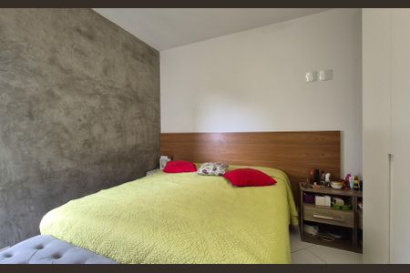Apartamento à venda com 73m², 2 quartos e 2 vagas Apartamento à venda com 73m², 2 quartos e 2 vagasSuíte