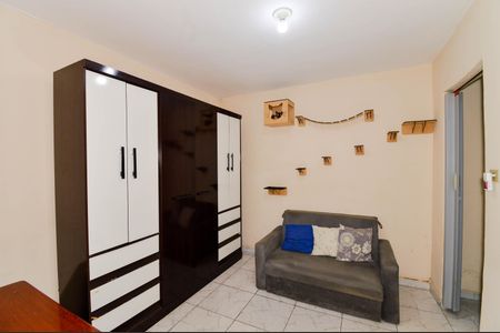 Casa à venda com 105m², 4 quartos e 2 vagas Casa à venda com 105m², 4 quartos e 2 vagasQuarto 1