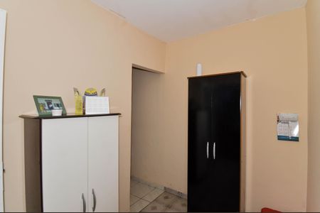 Casa à venda com 105m², 4 quartos e 2 vagas Casa à venda com 105m², 4 quartos e 2 vagasSala 2