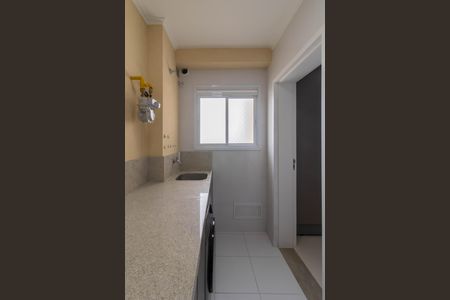 Apartamento à venda com 122m², 3 quartos e 2 vagas Apartamento à venda com 122m², 3 quartos e 2 vagasArea de Serviço