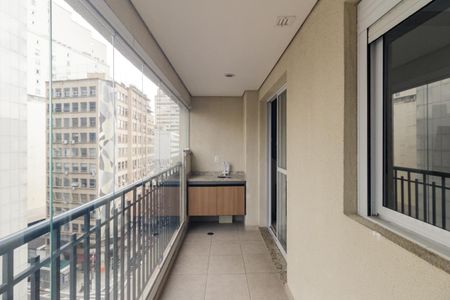 Apartamento para alugar com 41m², 1 quarto e 1 vaga Apartamento para alugar com 41m², 1 quarto e 1 vagaVaranda