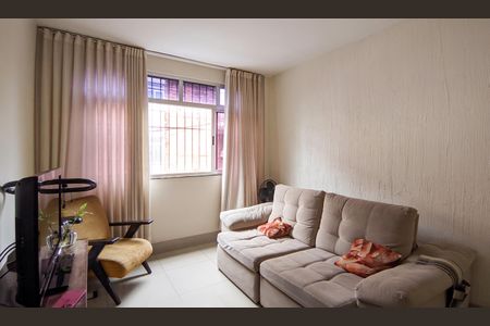 Apartamento à venda com 91m², 3 quartos e 1 vaga Apartamento à venda com 91m², 3 quartos e 1 vagaSala