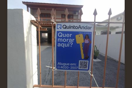 Casa para alugar com 210m², 4 quartos e 2 vagas Casa para alugar com 210m², 4 quartos e 2 vagasPlaca