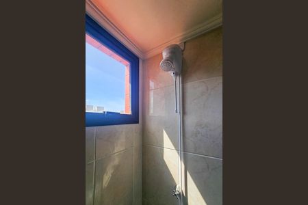 Apartamento para alugar com 72m², 2 quartos e 1 vaga Apartamento para alugar com 72m², 2 quartos e 1 vagaBanheiro