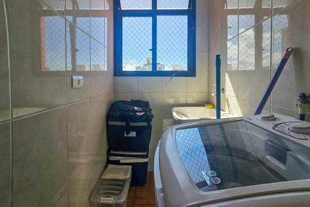 Apartamento para alugar com 72m², 2 quartos e 1 vaga Apartamento para alugar com 72m², 2 quartos e 1 vagaÁrea de serviço