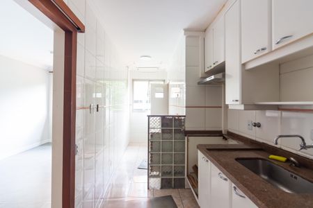 Apartamento à venda com 60m², 2 quartos e 2 vagas Apartamento à venda com 60m², 2 quartos e 2 vagasCozinha
