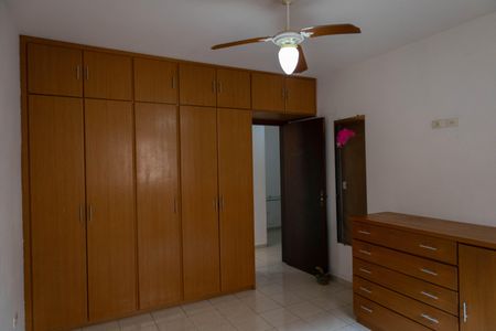 Casa para alugar com 380m², 3 quartos e 10 vagas Casa para alugar com 380m², 3 quartos e 10 vagasSuíte