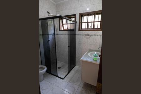 Casa para alugar com 380m², 3 quartos e 10 vagas Casa para alugar com 380m², 3 quartos e 10 vagasBanheiro