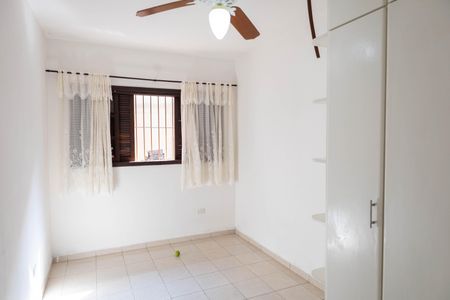 Casa para alugar com 380m², 3 quartos e 10 vagas Casa para alugar com 380m², 3 quartos e 10 vagasQuarto 2