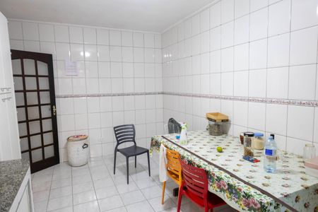 Casa para alugar com 380m², 3 quartos e 10 vagas Casa para alugar com 380m², 3 quartos e 10 vagasCozinha