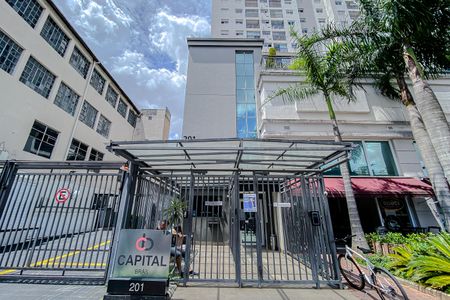 Apartamento para alugar com 75m², 3 quartos e 1 vaga Apartamento para alugar com 75m², 3 quartos e 1 vagaFachada + Plaquinha