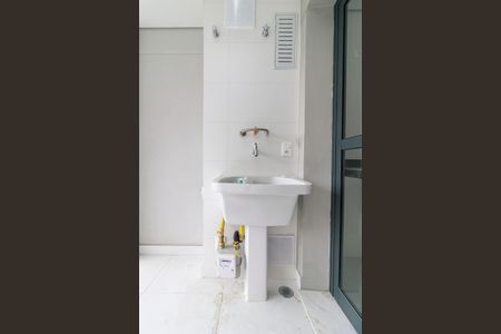 Apartamento à venda com 92m², 2 quartos e 2 vagas Apartamento à venda com 92m², 2 quartos e 2 vagasÁrea de Serviço