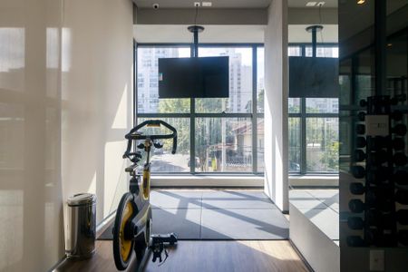 Apartamento à venda com 92m², 2 quartos e 2 vagas Apartamento à venda com 92m², 2 quartos e 2 vagasAcademia