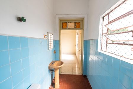 Casa para alugar com 45m², 1 quarto e sem vaga Casa para alugar com 45m², 1 quarto e sem vagaBanheiro