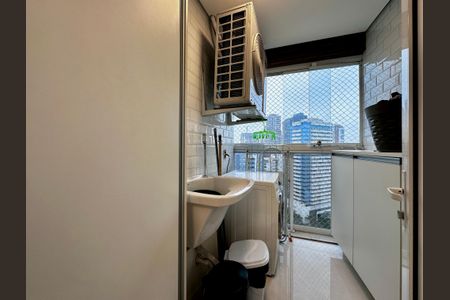 Apartamento à venda com 48m², 1 quarto e 1 vaga Apartamento à venda com 48m², 1 quarto e 1 vagaÁrea de Serviço