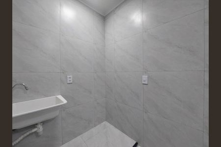 Apartamento para alugar com 37m², 2 quartos e sem vaga Apartamento para alugar com 37m², 2 quartos e sem vagaÁrea de Serviço