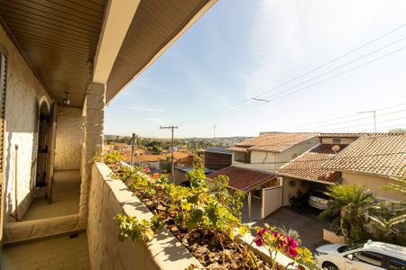 Casa de condomínio à venda com 208m², 4 quartos e 2 vagas Casa de condomínio à venda com 208m², 4 quartos e 2 vagasVaranda do quarto 1