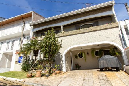 Casa de condomínio à venda com 208m², 4 quartos e 2 vagas Casa de condomínio à venda com 208m², 4 quartos e 2 vagasPlaca
