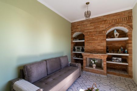 Casa de condomínio à venda com 208m², 4 quartos e 2 vagas Casa de condomínio à venda com 208m², 4 quartos e 2 vagasSala