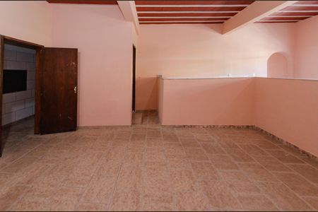 Sala de casa para alugar com 3 quartos, 105m² em Nova Granada, Belo Horizonte