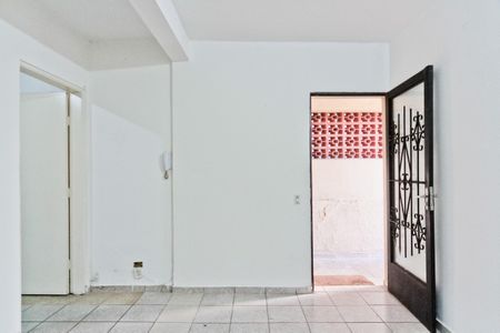 Sala de casa para alugar com 2 quartos, 80m² em Vila Cavaton, São Paulo