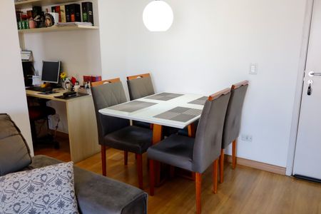 Sala de apartamento à venda com 2 quartos, 58m² em Santo Antônio, Osasco