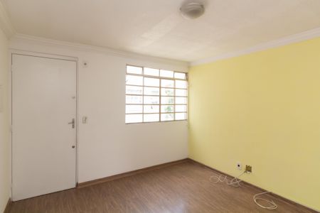 Sala de apartamento para alugar com 2 quartos, 53m² em Conjunto Residencial José Bonifácio, São Paulo