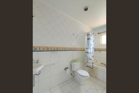 Banheiro de casa para alugar com 3 quartos, 167m² em São José, São Leopoldo