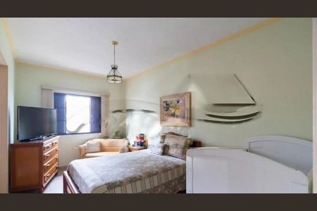 Casa à venda com 3 quartos, 400m² em Mirandópolis, São Paulo