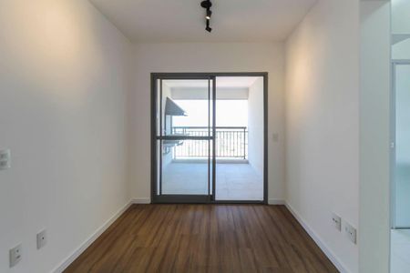 Sala de apartamento à venda com 2 quartos, 64m² em Vila Independencia, São Paulo