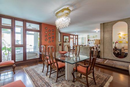 Sala de casa à venda com 5 quartos, 499m² em Vila Ida, São Paulo