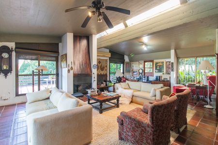 Sala de casa para alugar com 4 quartos, 600m² em Vila Assunção, Porto Alegre