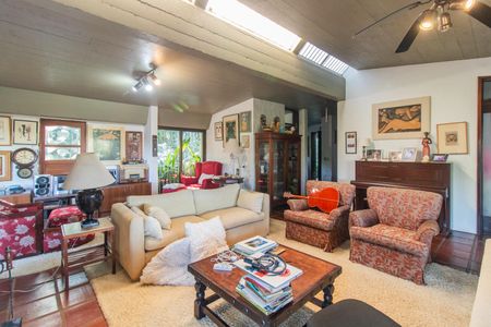 Sala de casa para alugar com 4 quartos, 600m² em Vila Assunção, Porto Alegre