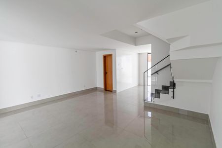 Sala de casa à venda com 3 quartos, 181m² em Caiçaras, Belo Horizonte