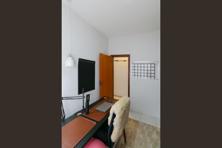 Escritório de casa à venda com 3 quartos, 350m² em Jardim Guanabara, Belo Horizonte