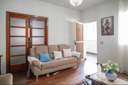 Sala de casa para alugar com 4 quartos, 412m² em Cambuci, São Paulo